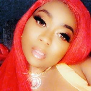 Meet your Posher, Katrina